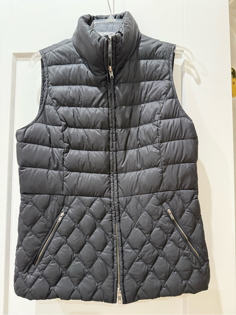 Talbots Black 90% Down Quilted Puffer Vest Women’s Small